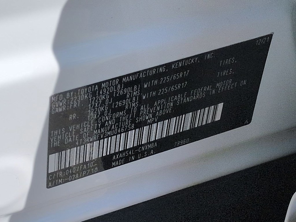 Thumbnail: 2021 Toyota RAV4 - 19