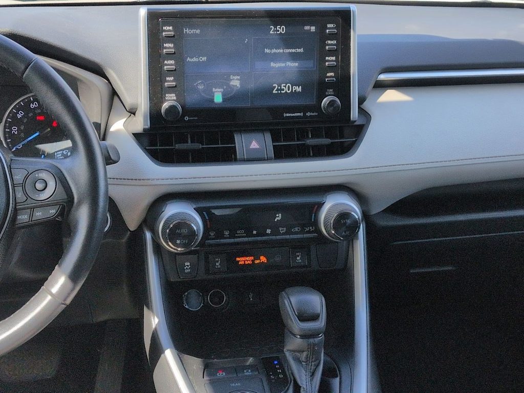 Thumbnail: 2021 Toyota RAV4 - 14