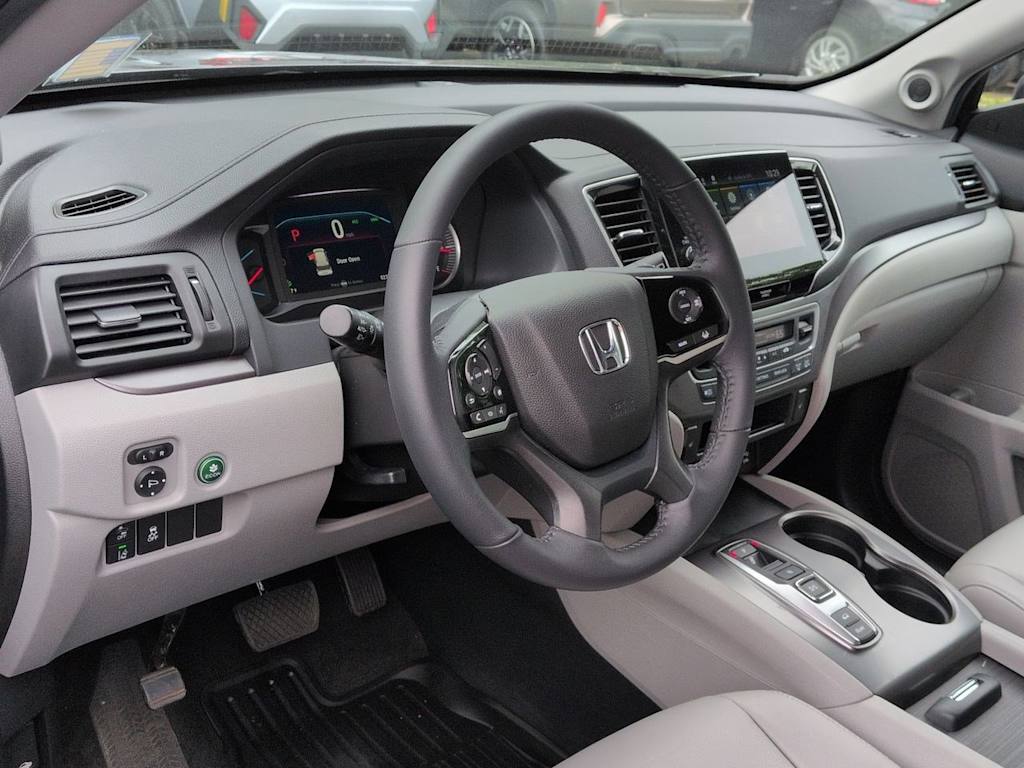 Thumbnail: 2022 Honda Pilot - 2