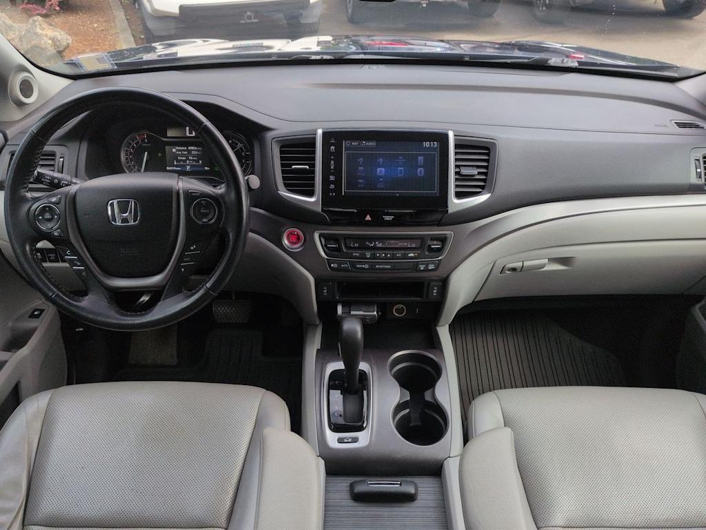 Thumbnail: 2017 Honda Ridgeline - 10