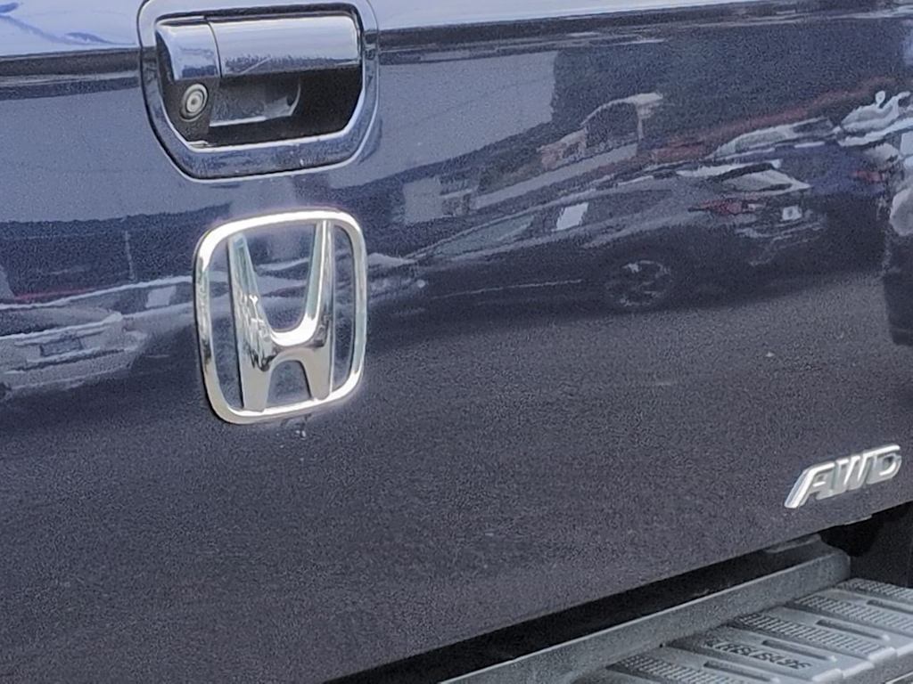 Thumbnail: 2017 Honda Ridgeline - 7