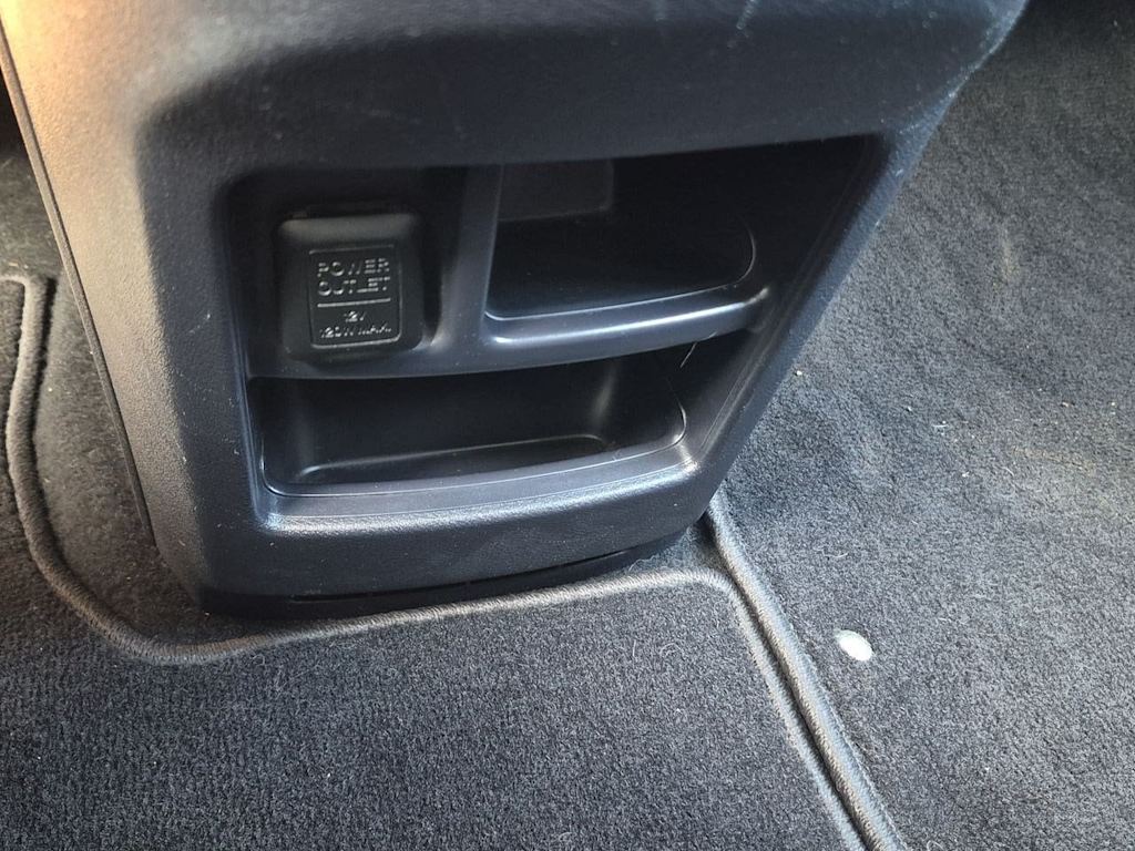 Thumbnail: 2011 Honda CR-V - 33