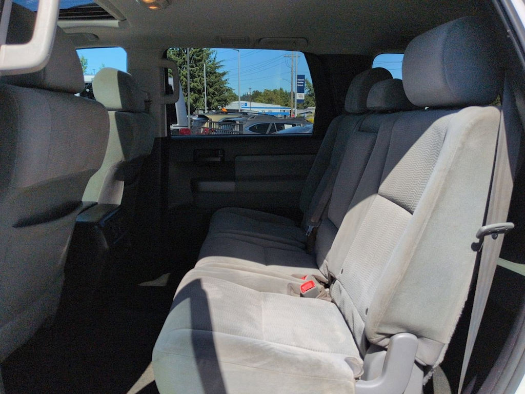 Thumbnail: 2015 Toyota Sequoia - 12