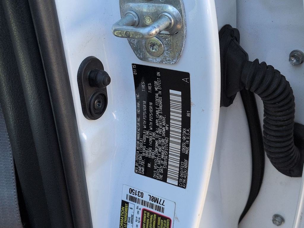 Thumbnail: 2015 Toyota Sequoia - 19