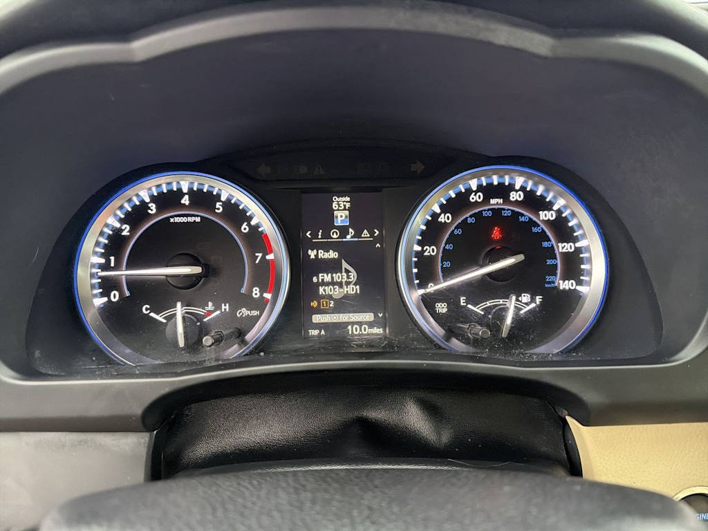 Thumbnail: 2015 Toyota Highlander - 17