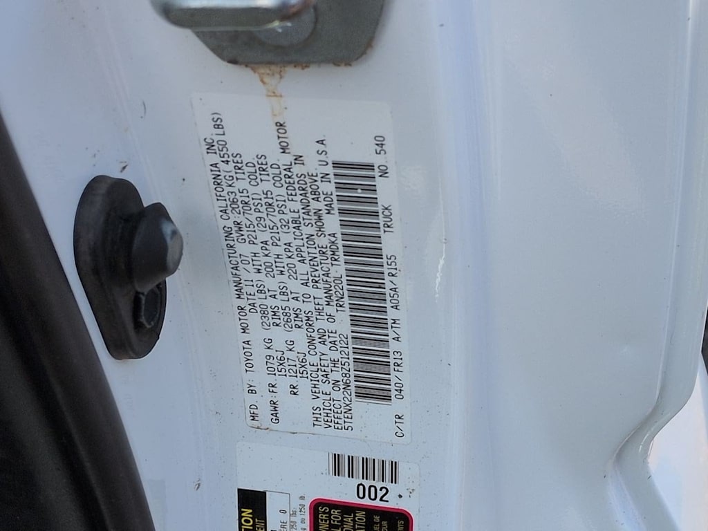 Thumbnail: 2008 Toyota Tacoma - 18