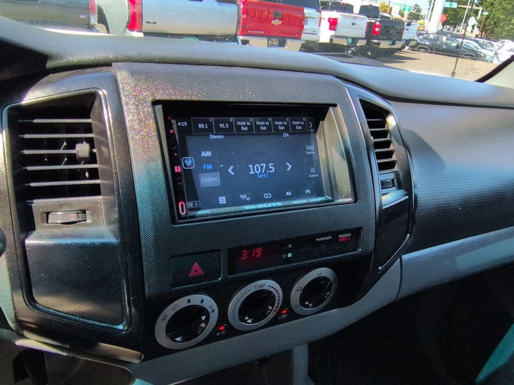 Thumbnail: 2008 Toyota Tacoma - 27