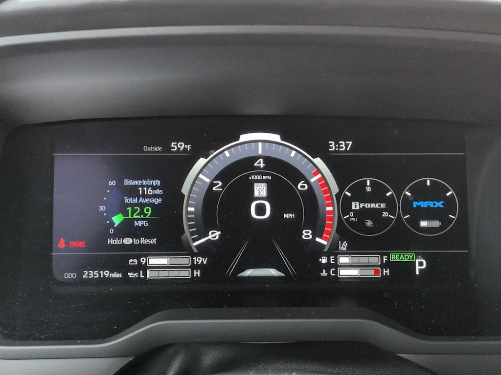 Thumbnail: 2022 Toyota Tundra - 16