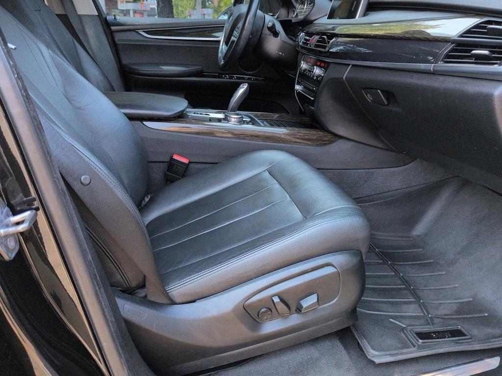 Thumbnail: 2015 BMW X5 - 12