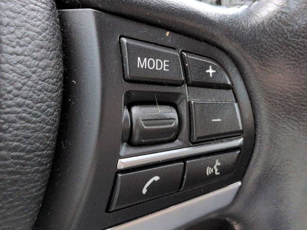 Thumbnail: 2015 BMW X5 - 39
