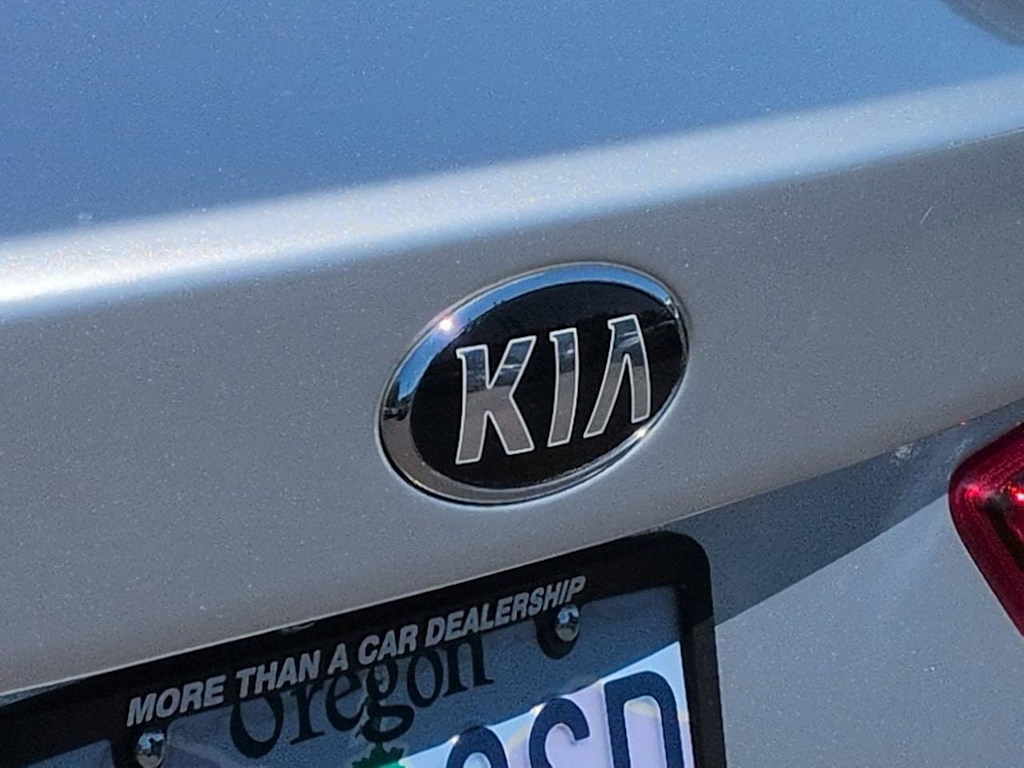 Thumbnail: 2016 Kia Optima - 7