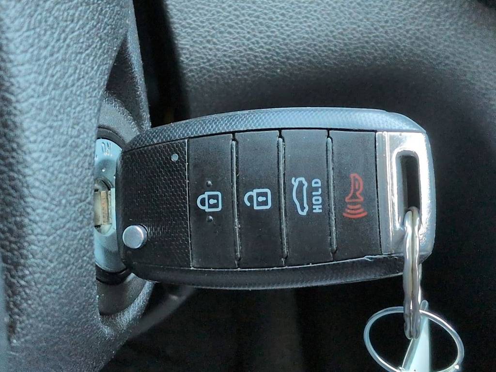 Thumbnail: 2016 Kia Optima - 35