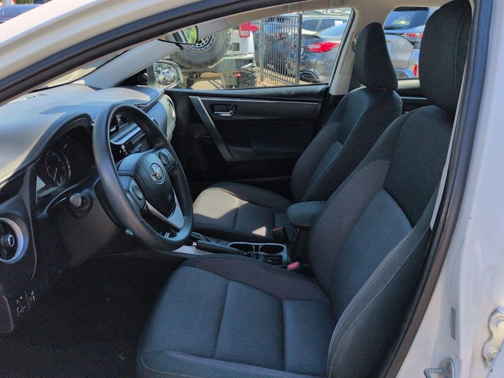 Thumbnail: 2018 Toyota Corolla - 10