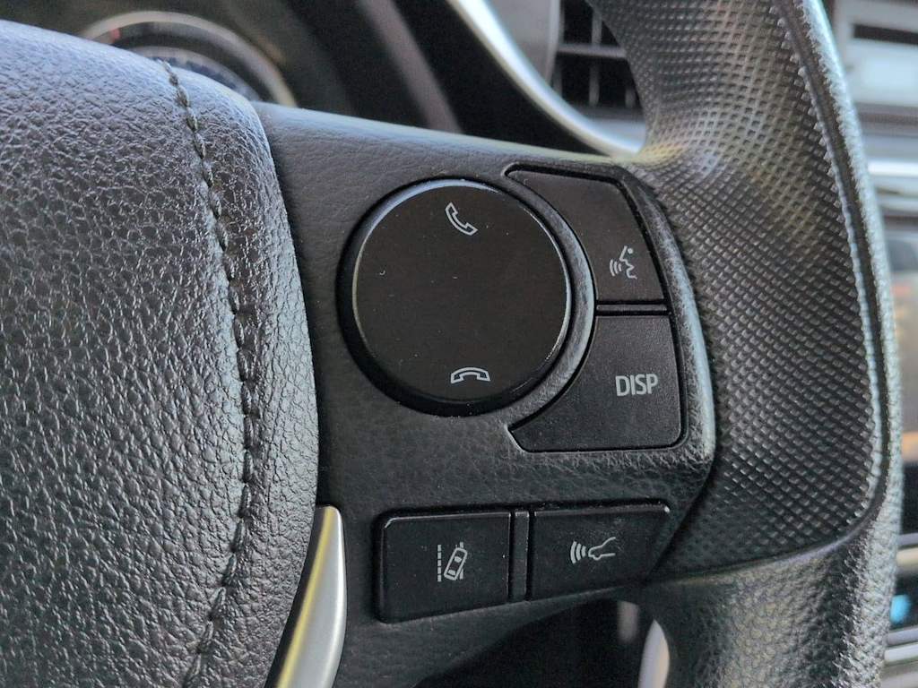 Thumbnail: 2018 Toyota Corolla - 28