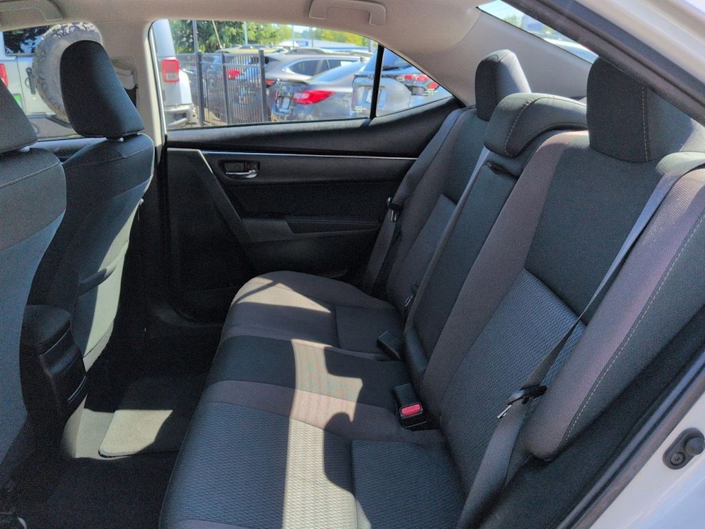 Thumbnail: 2018 Toyota Corolla - 25