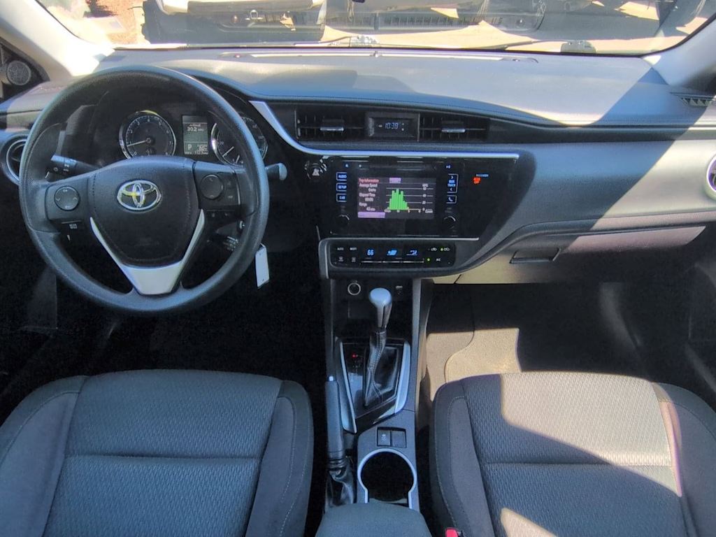 Thumbnail: 2018 Toyota Corolla - 9