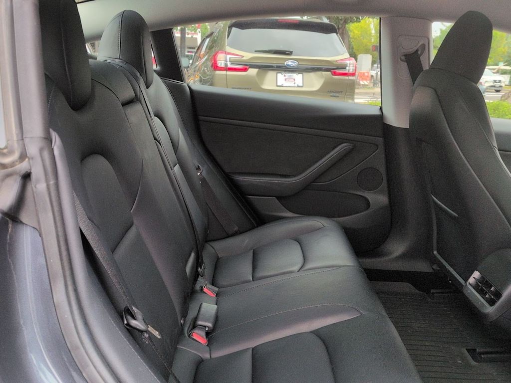Thumbnail: 2023 Tesla Model 3 - 26