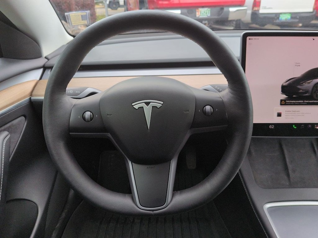 Thumbnail: 2023 Tesla Model 3 - 13