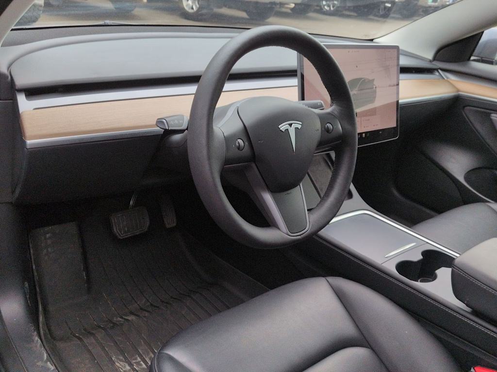 Thumbnail: 2023 Tesla Model 3 - 2