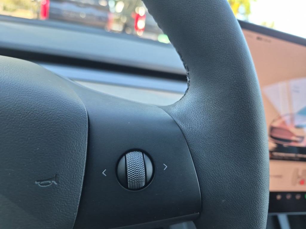 Thumbnail: 2022 Tesla Model 3 - 26