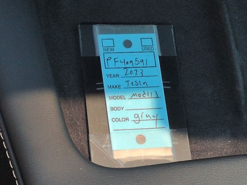 Thumbnail: 2023 Tesla Model 3 - 15