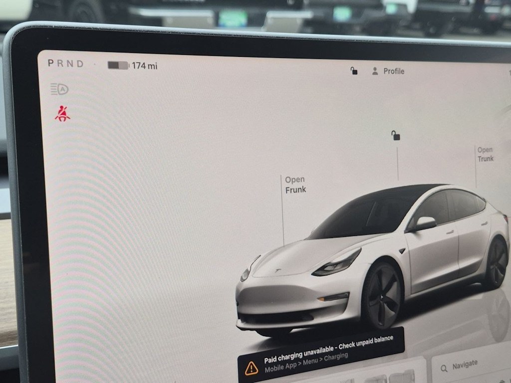 Thumbnail: 2022 Tesla Model 3 - 33