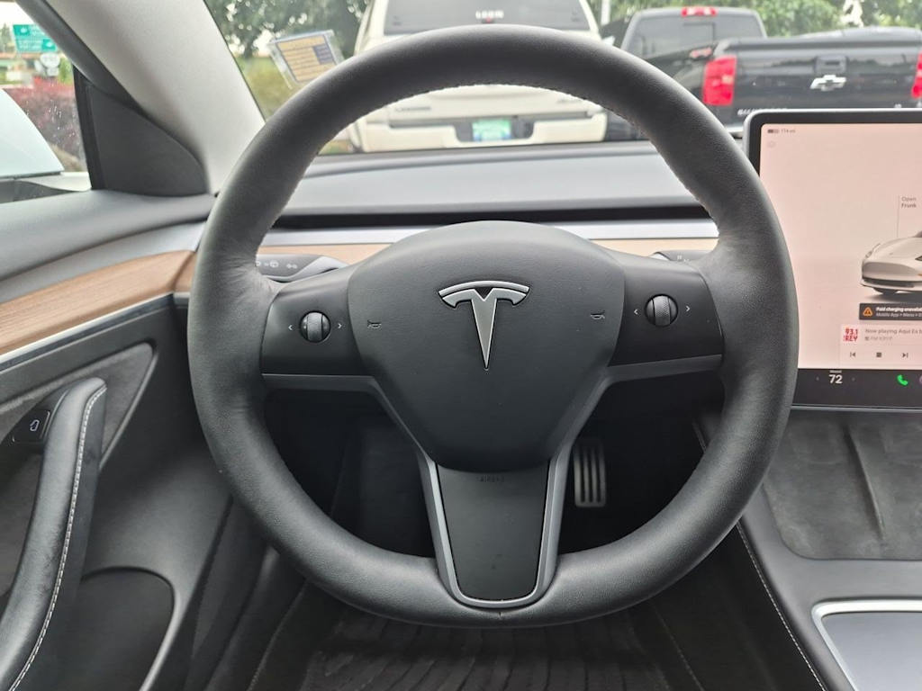 Thumbnail: 2022 Tesla Model 3 - 9