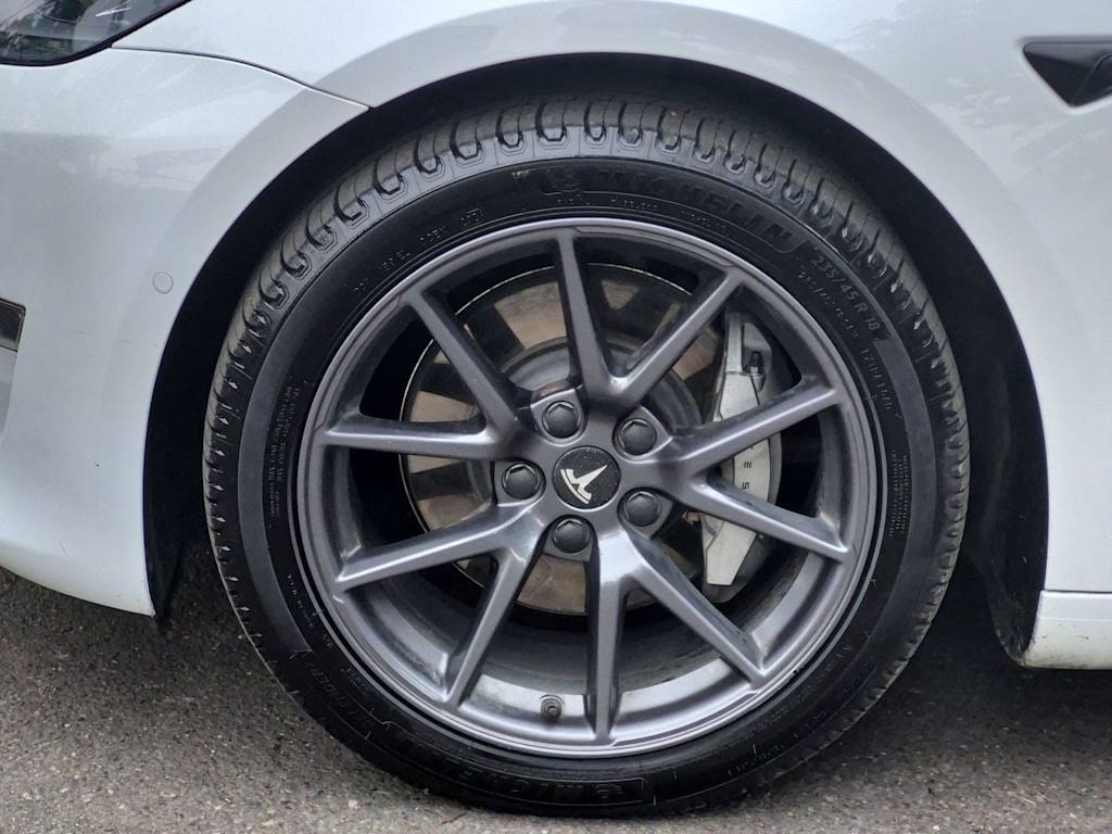 Thumbnail: 2022 Tesla Model 3 - 8
