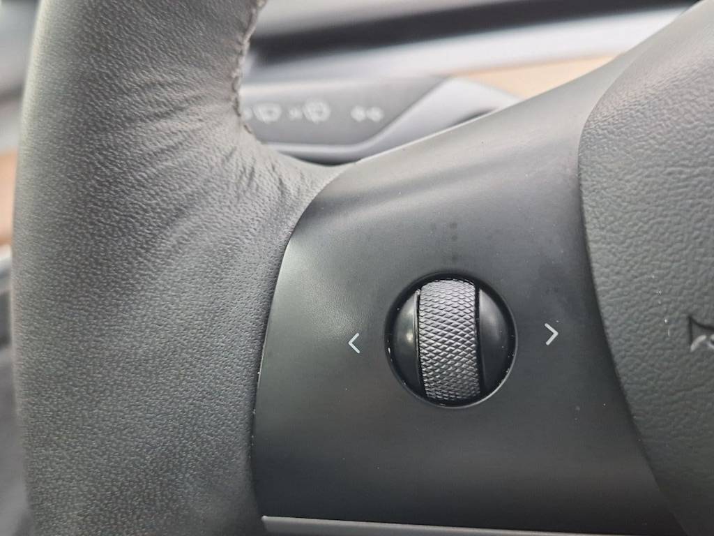 Thumbnail: 2022 Tesla Model 3 - 26