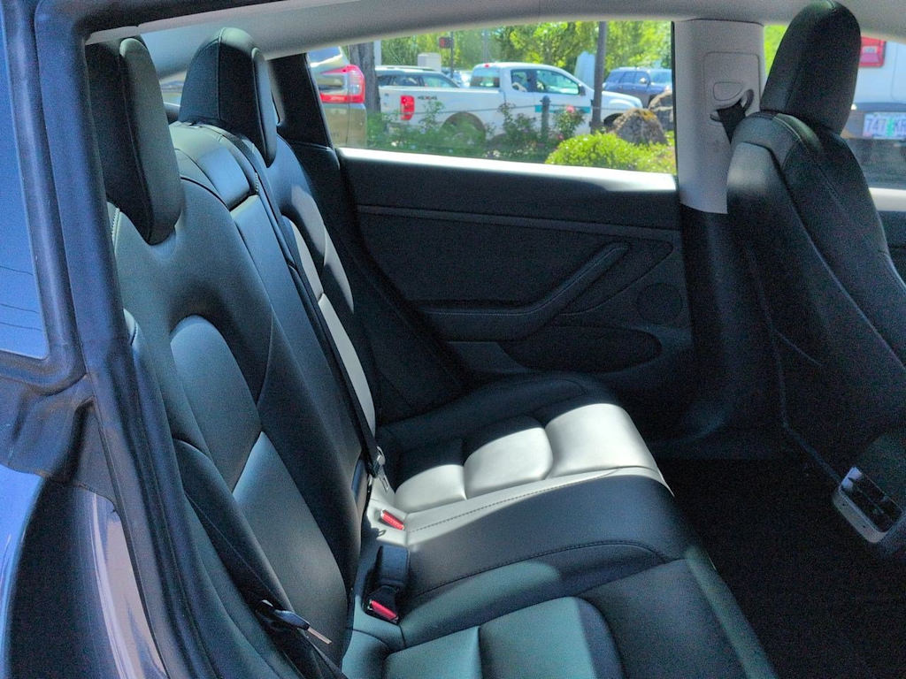 Thumbnail: 2023 Tesla Model 3 - 25