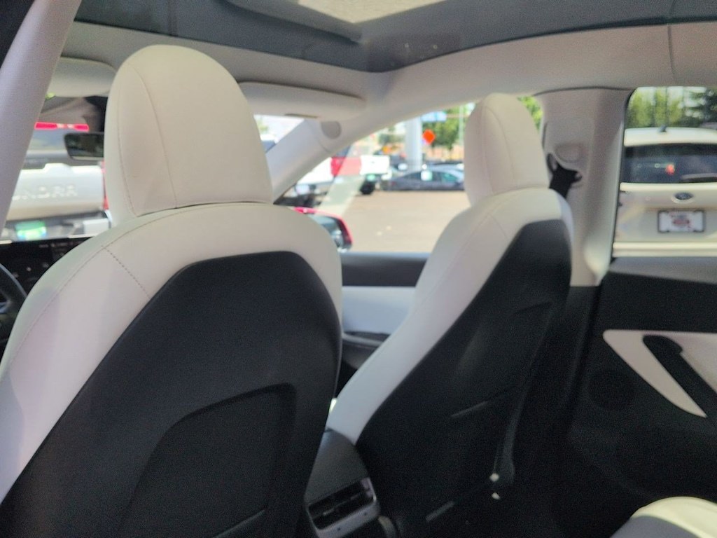 Thumbnail: 2021 Tesla Model Y - 11