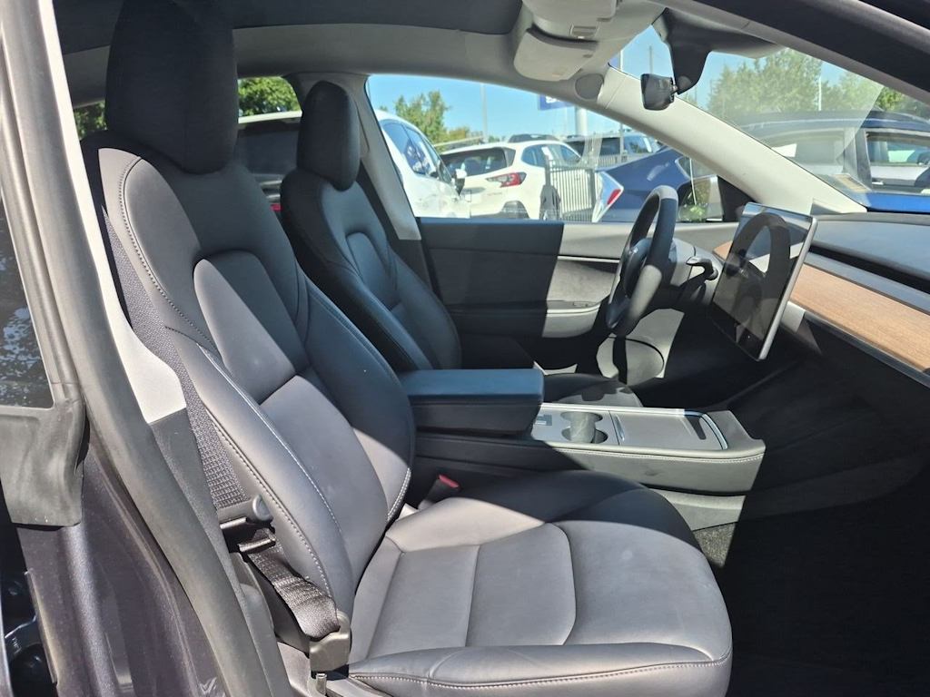 Thumbnail: 2021 Tesla Model Y - 23