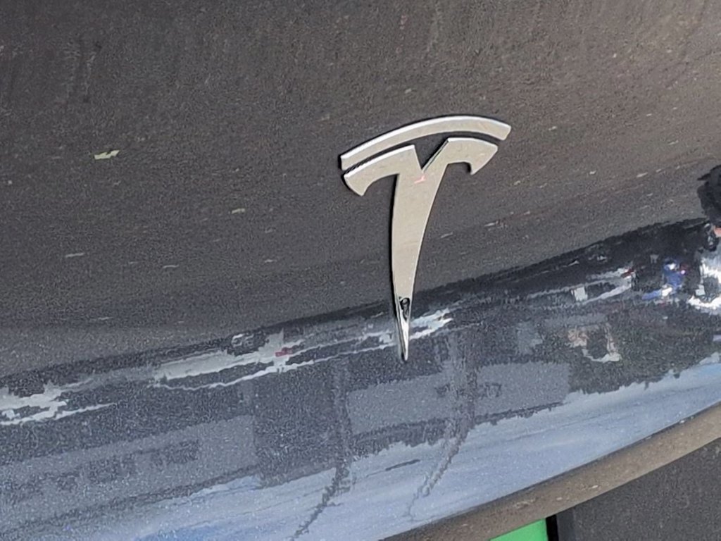 Thumbnail: 2021 Tesla Model Y - 7