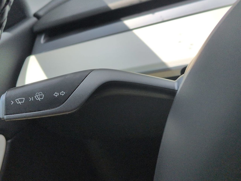Thumbnail: 2021 Tesla Model Y - 26
