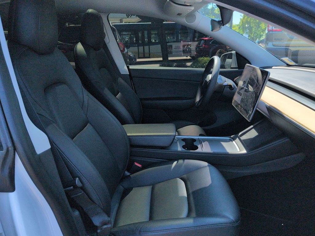 Thumbnail: 2021 Tesla Model Y - 11