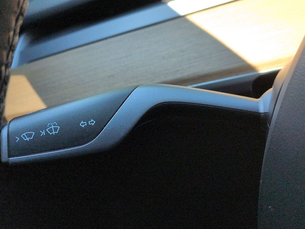 Thumbnail: 2021 Tesla Model Y - 28