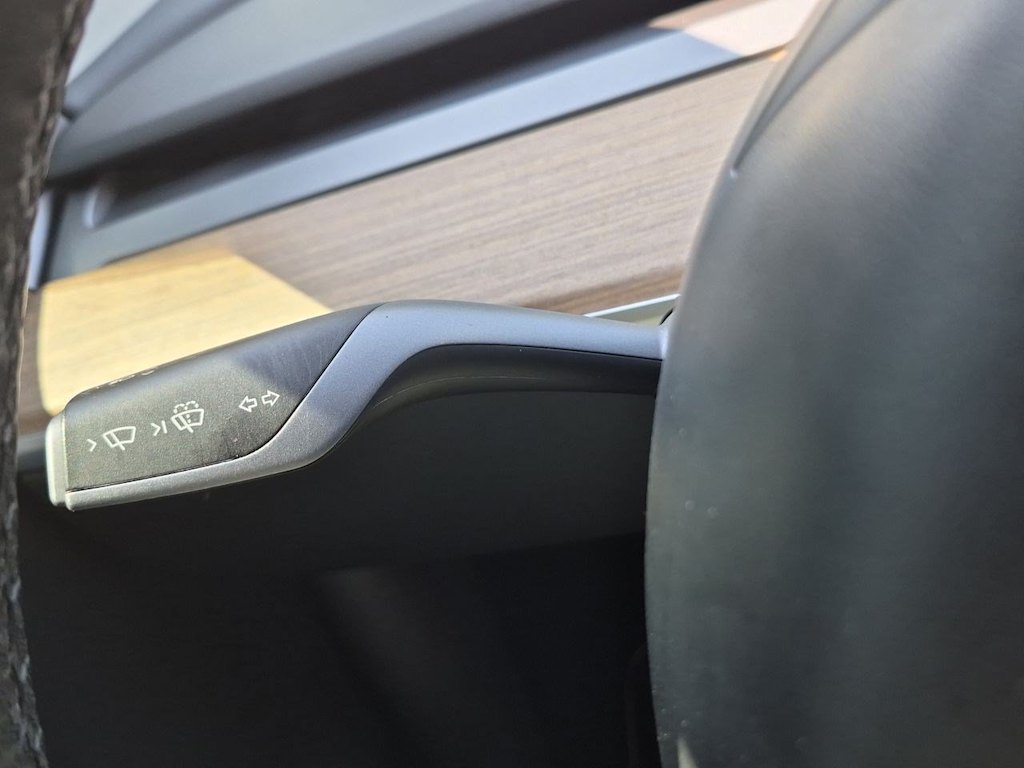Thumbnail: 2023 Tesla Model Y - 30