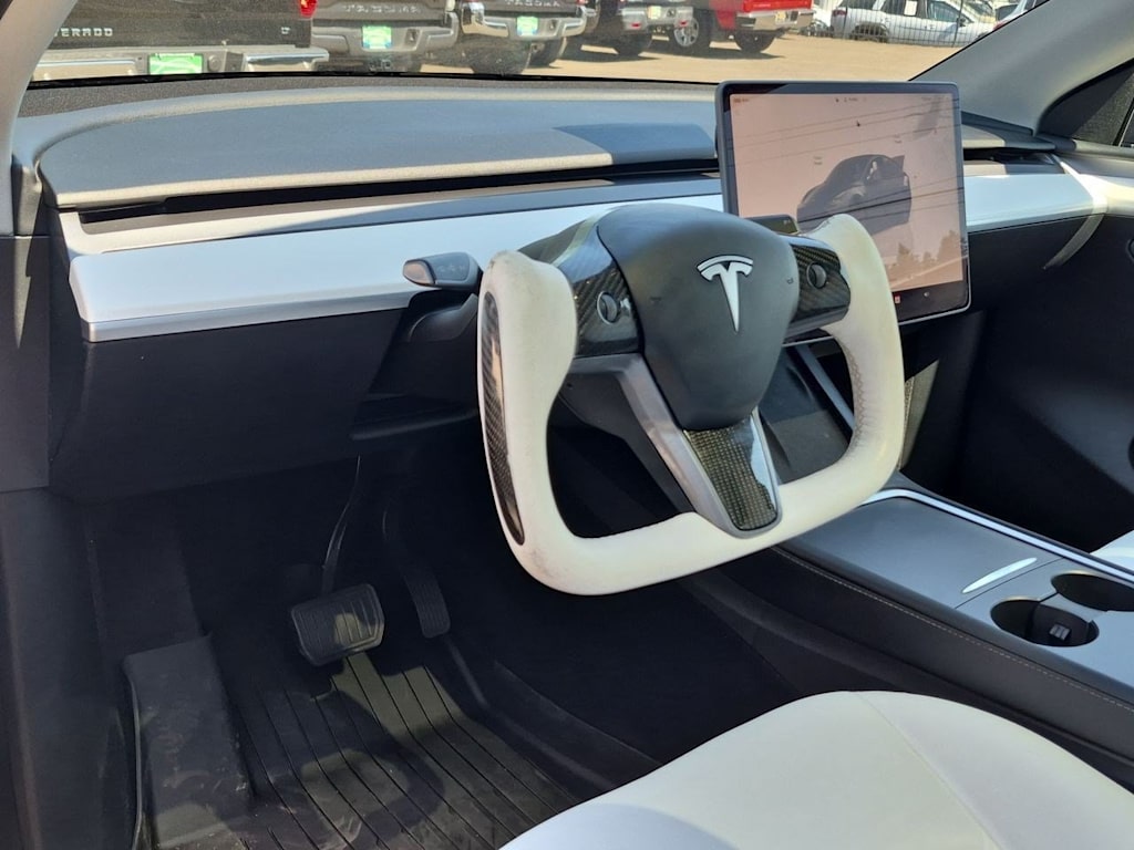 Thumbnail: 2024 Tesla Model Y - 2