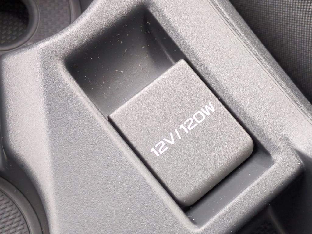 2025 Subaru Impreza Base 39