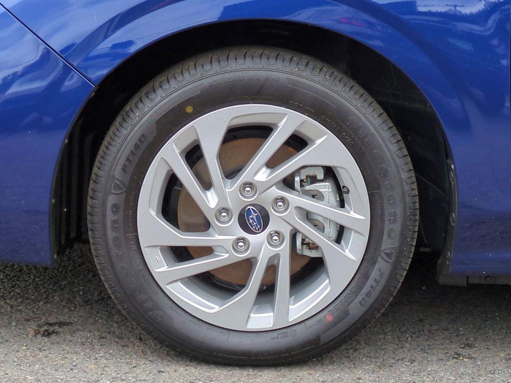 2025 Subaru Impreza Base 8