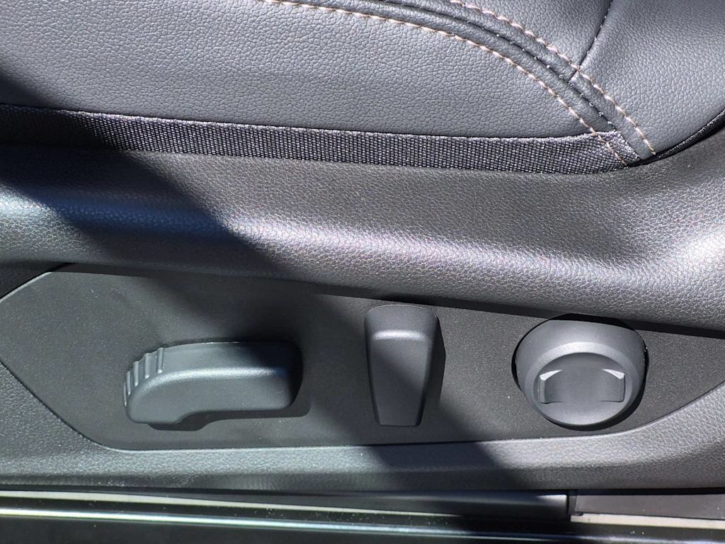 Thumbnail: 2026 Subaru Outback - 24