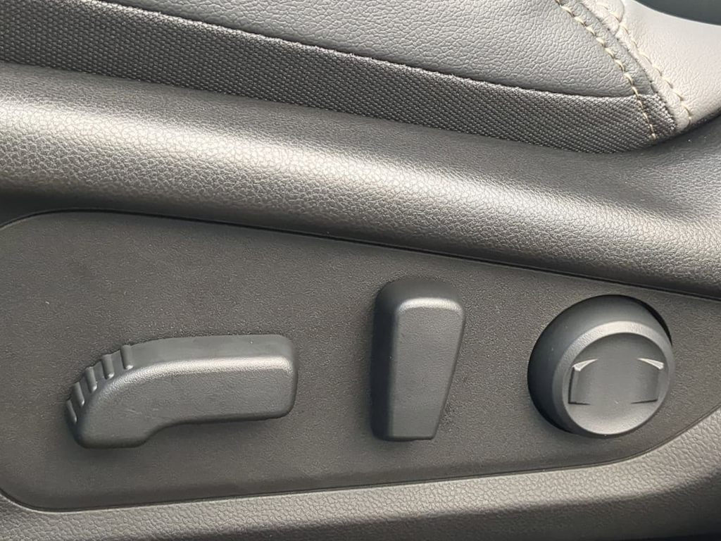 Thumbnail: 2026 Subaru Outback - 27