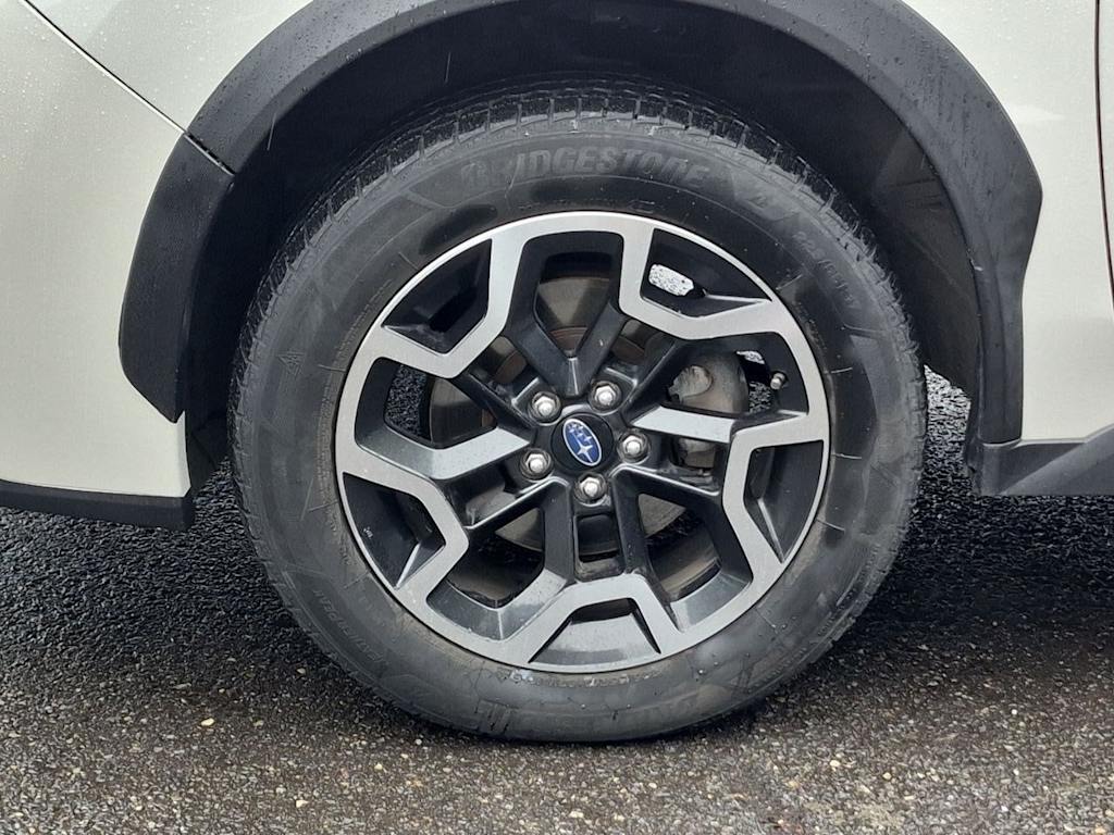 Thumbnail: 2016 Subaru Crosstrek - 8