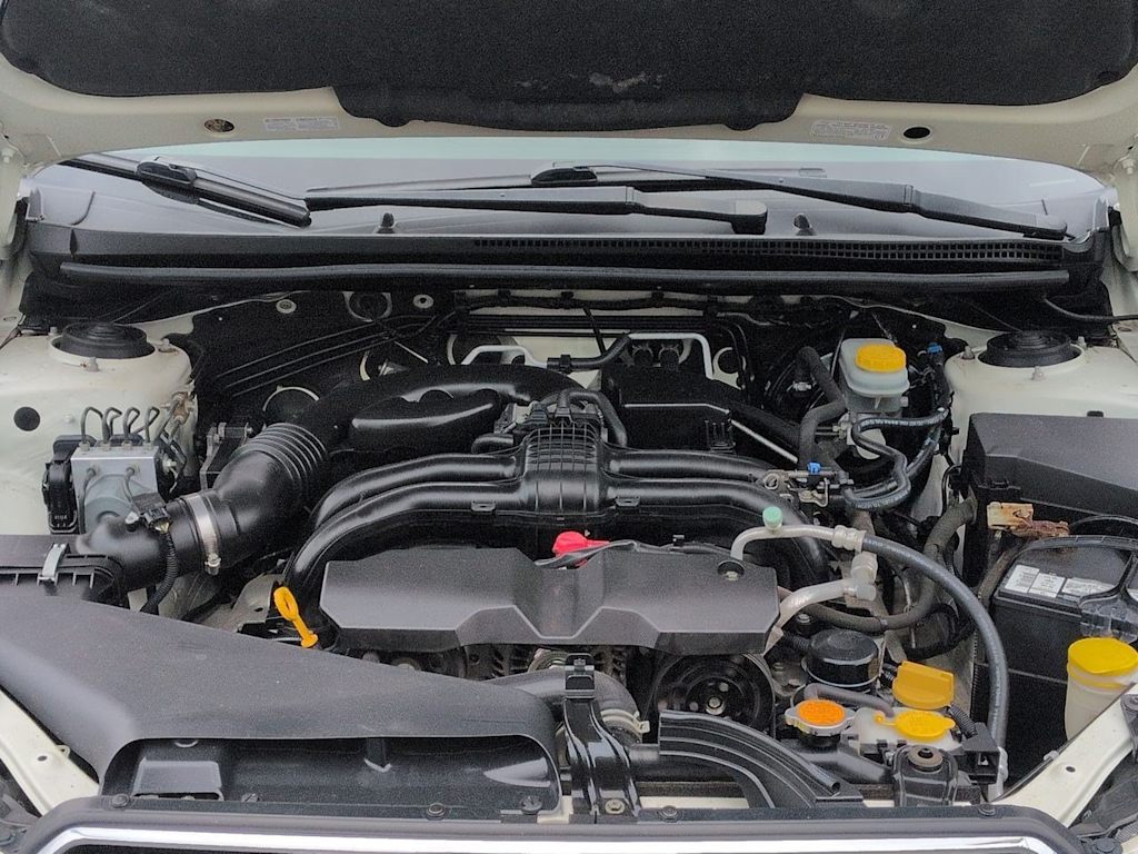 Thumbnail: 2014 Subaru XV Crosstrek - 9