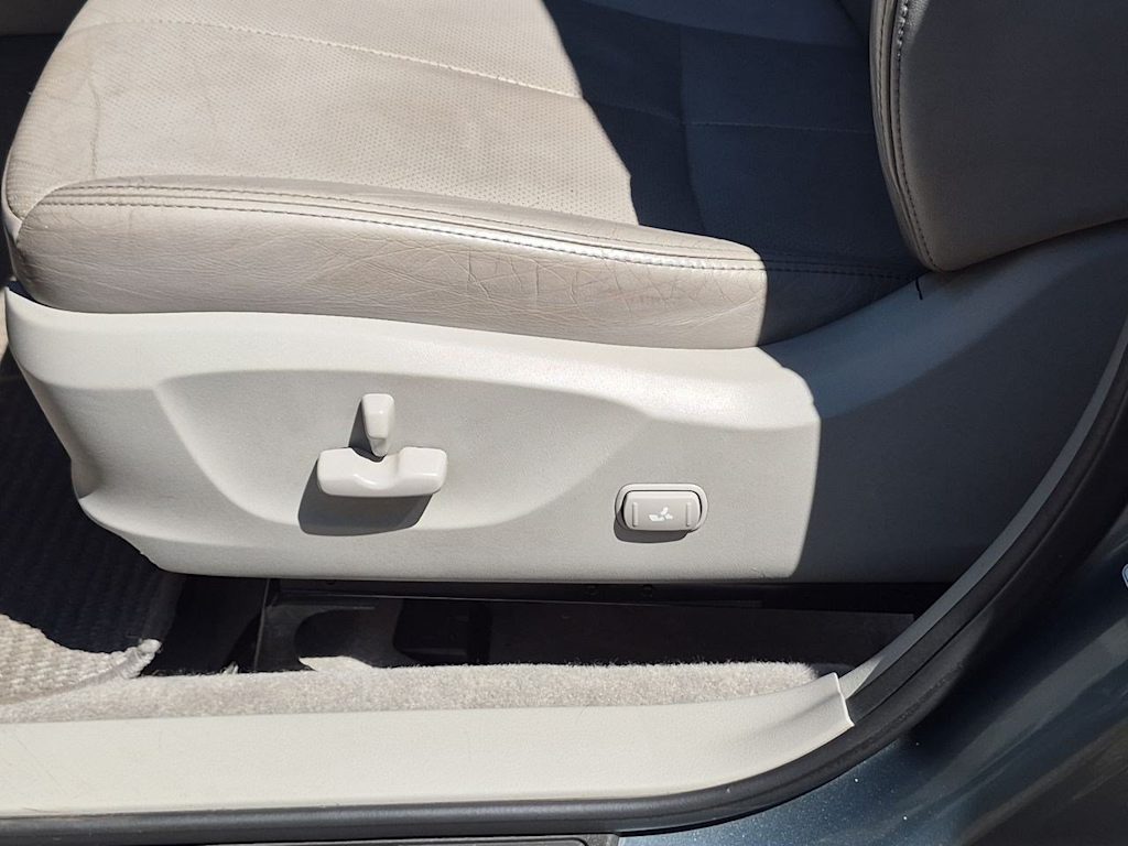 Thumbnail: 2010 Subaru Forester - 27