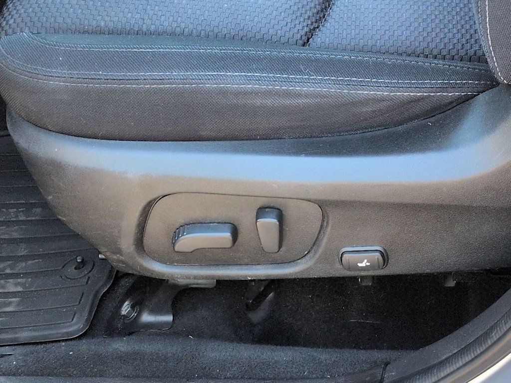 Thumbnail: 2016 Subaru Forester - 27