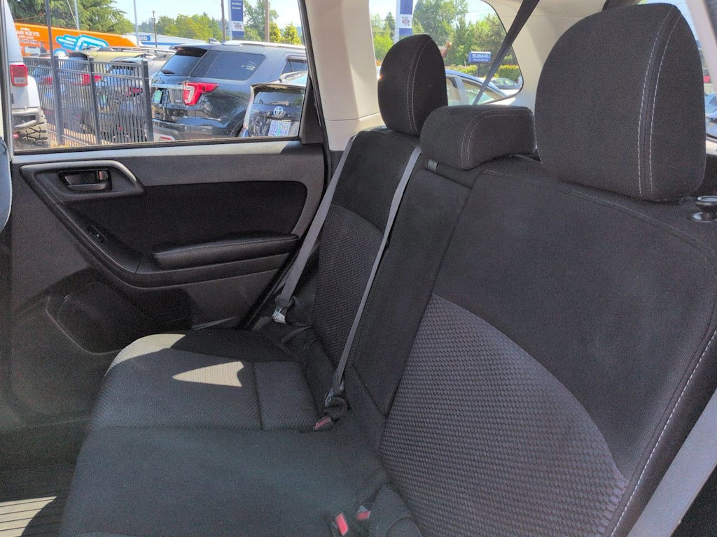 Thumbnail: 2016 Subaru Forester - 13