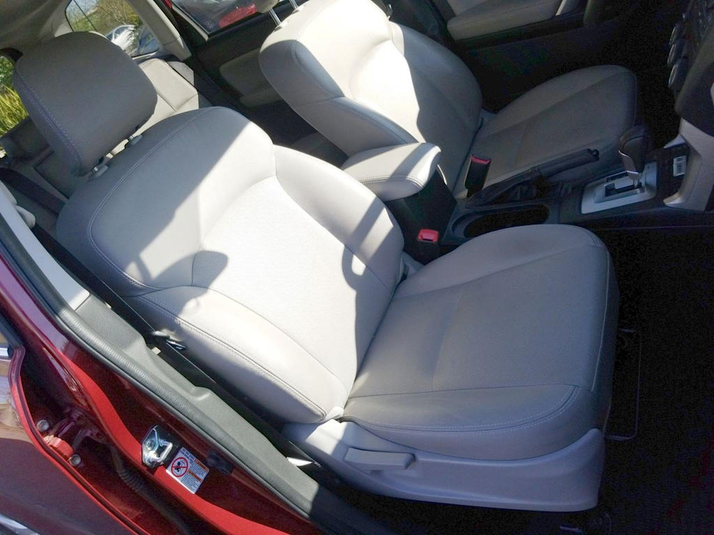 Thumbnail: 2015 Subaru Forester - 12