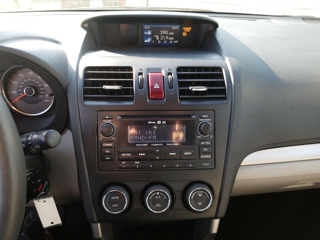 Thumbnail: 2015 Subaru Forester - 15
