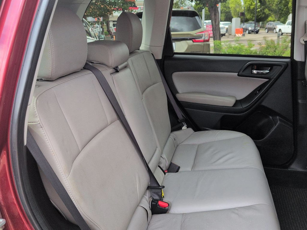 Thumbnail: 2015 Subaru Forester - 28